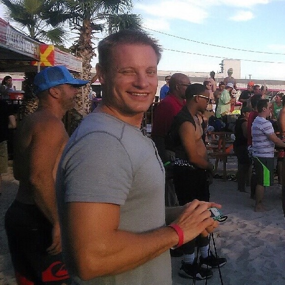 Meet your Posher, Peter - Picture 1 of 1